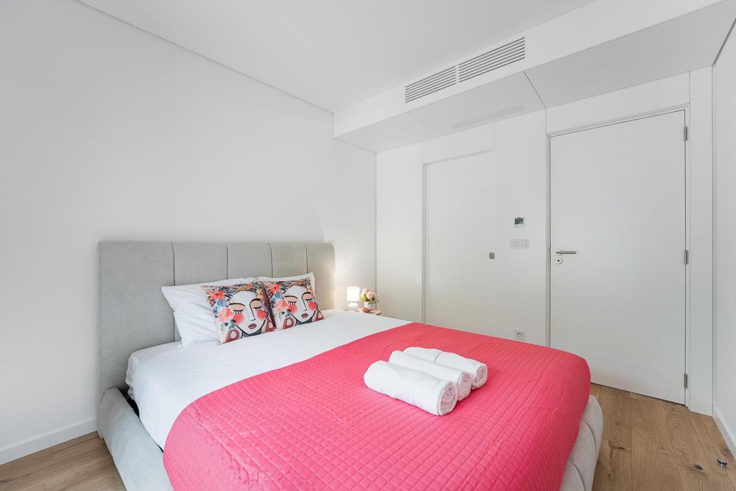 Guestready - Majestic Riverside Terrace In Coimbra Lejlighed Eksteriør billede